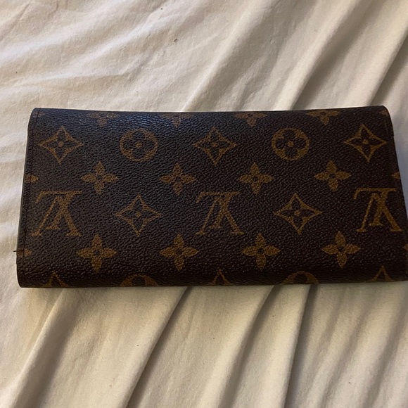 LV Brown Monogram wallet - Picture 2 of 7